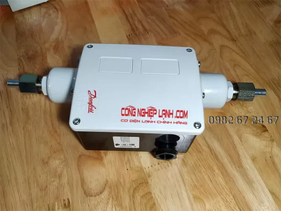 Relay chênh áp Danfoss RT262A (017D002566)