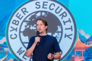Chuyên gia an ninh mạng Sergey Lozhkin. Ảnh: Kaspersky