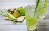 Một số loại đồ uống tự làm tại nhà giúp thải độc gan rất tốt. Ảnh: VFA