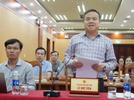 Quảng Trị tìm hướng mở rộng xuất khẩu nông, lâm, thủy sản vào thị trường EU 1 Phó Chủ tịch UBND tỉnh Lê Đức Tiến kiến nghị giải pháp nhằm thúc đẩy xuất khẩu sang thị trường EU của tỉnh. (Ảnh: Minh Huyền)