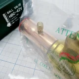 Van chặn bi tích hợp ti sạc tiện dụng Van chặn bi tích hợp ti sạc tiện dụng