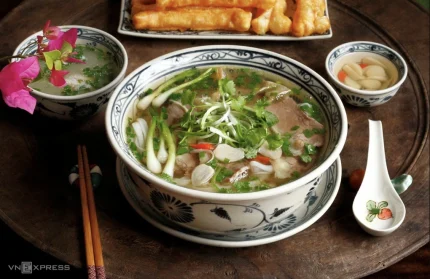 Thói quen bỏ bữa sáng - đặc biệt ở nhóm cần kiểm soát đường huyết hoặc huyết áp - có liên quan đến nguy cơ đột quỵ cao hơn. Ảnh: Bùi Thủy